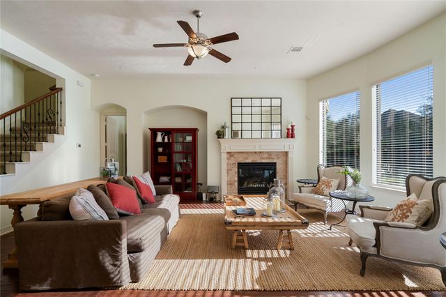 241 W Tupelo Green Circle, Spring, TX 77389