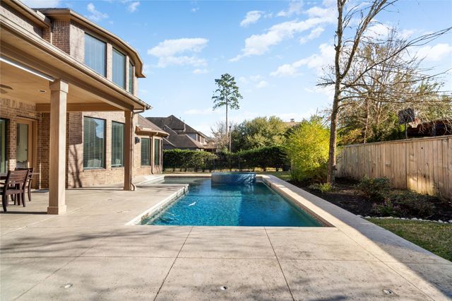 241 W Tupelo Green Circle, Spring, TX 77389