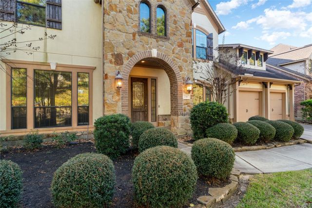 241 W Tupelo Green Circle, Spring, TX 77389
