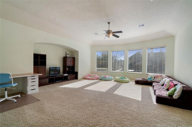 241 W Tupelo Green Circle, Spring, TX 77389