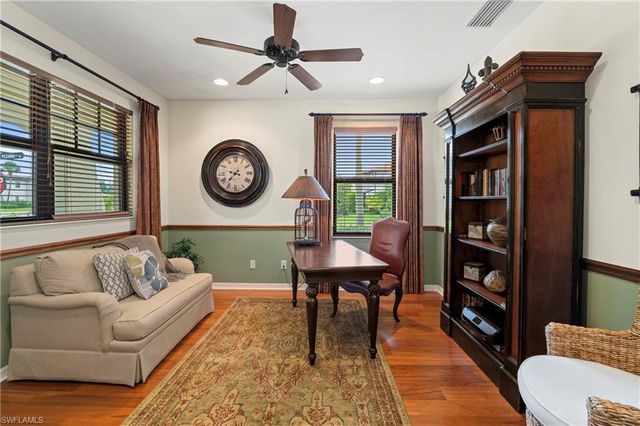 1224 Manado DR, Naples, FL 34113