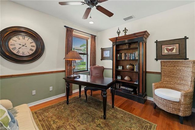 1224 Manado DR, Naples, FL 34113