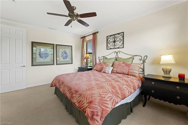 1224 Manado DR, Naples, FL 34113