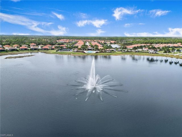 1224 Manado DR, Naples, FL 34113