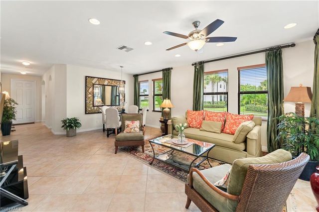 1224 Manado DR, Naples, FL 34113