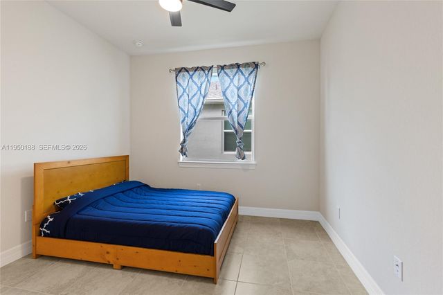 10407 SW Captiva Dr, Port St. Lucie, FL 34987