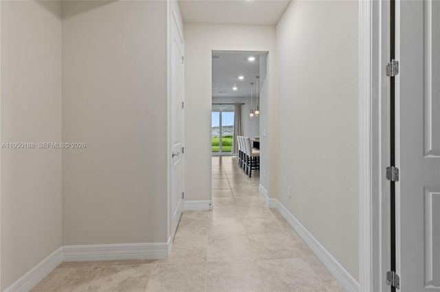 10407 SW Captiva Dr, Port St. Lucie, FL 34987