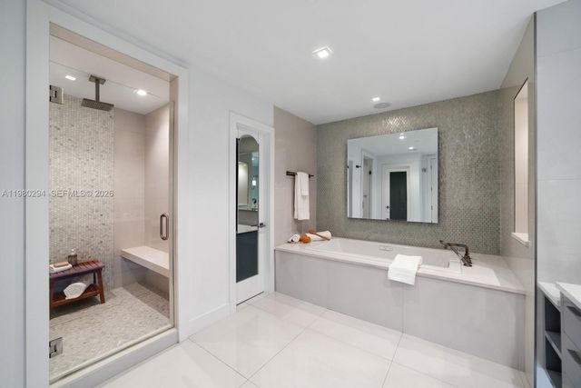 5959 Collins Ave 1606, Miami Beach, FL 33140