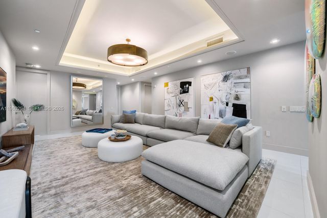 5959 Collins Ave 1606, Miami Beach, FL 33140