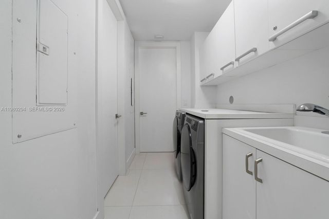 5959 Collins Ave 1606, Miami Beach, FL 33140