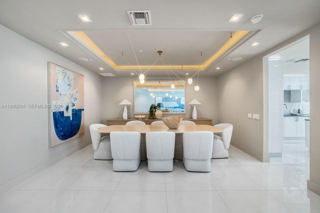 5959 Collins Ave 1606, Miami Beach, FL 33140