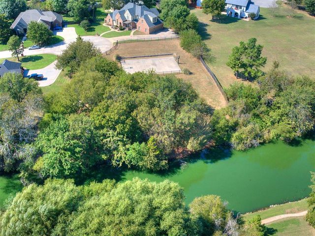 4700 Westlakes Road, Norman, OK 73072