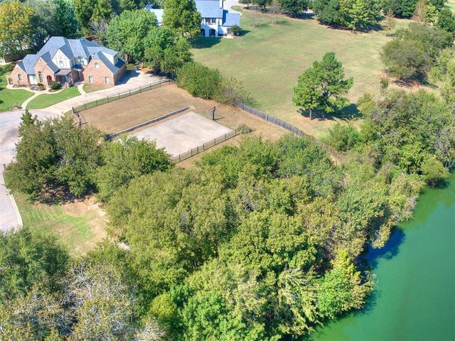 4700 Westlakes Road, Norman, OK 73072