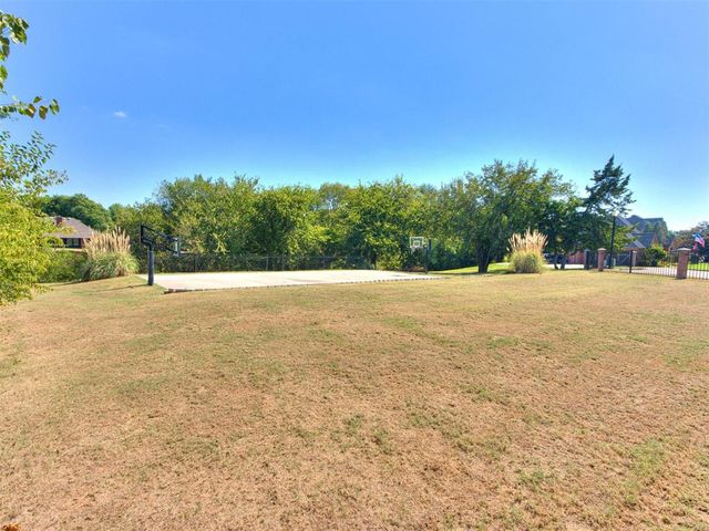 4700 Westlakes Road, Norman, OK 73072