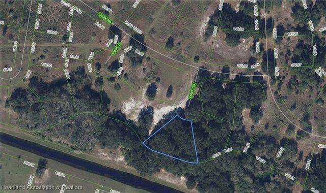 1000 Essex Terrace, Sebring, FL 33876