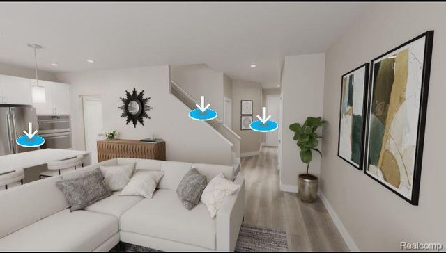 800 Balmoral Ln, Troy, MI 48085