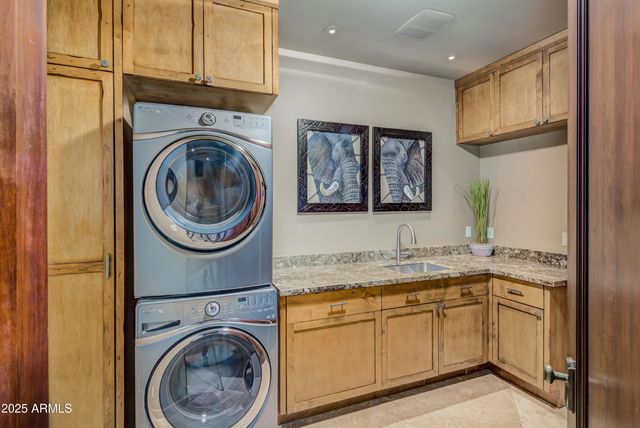 10649 E SUNDANCE Trail, Scottsdale, AZ 85262