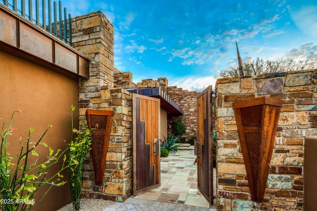 10649 E SUNDANCE Trail, Scottsdale, AZ 85262