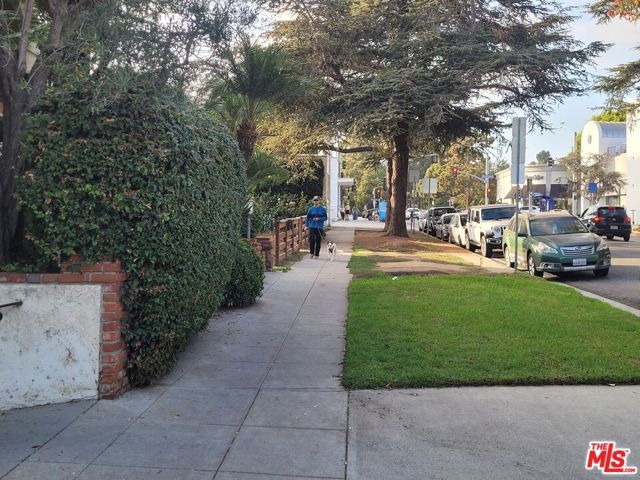 818 14th Street 2, Santa Monica, CA 90403
