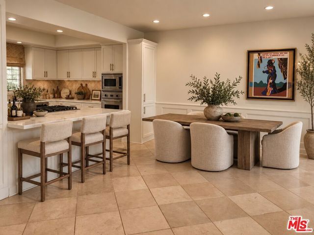 818 14th Street 2, Santa Monica, CA 90403