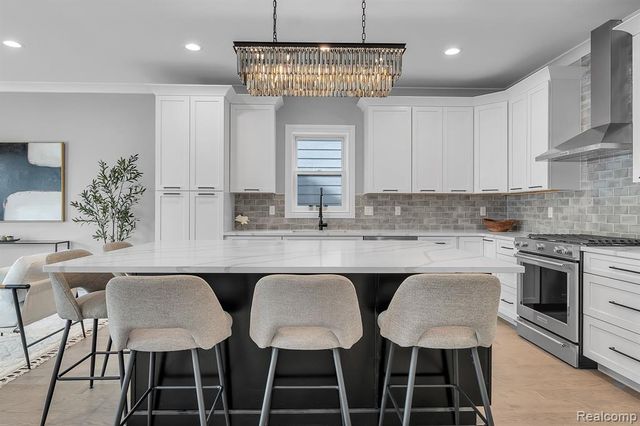 1929 Brookwood Avenue, Royal Oak, MI 48073