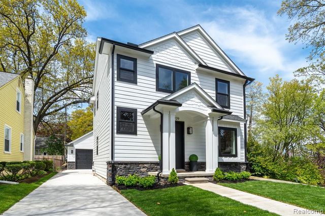 1929 Brookwood Avenue, Royal Oak, MI 48073