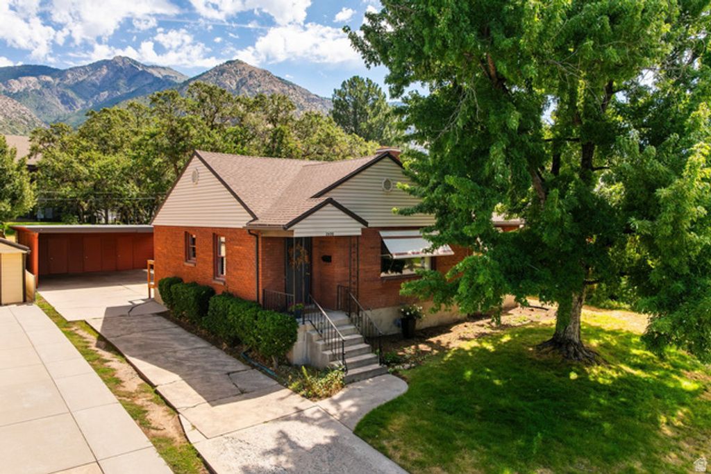 2650 TYLER AVE, Ogden, UT 84401 — exterior