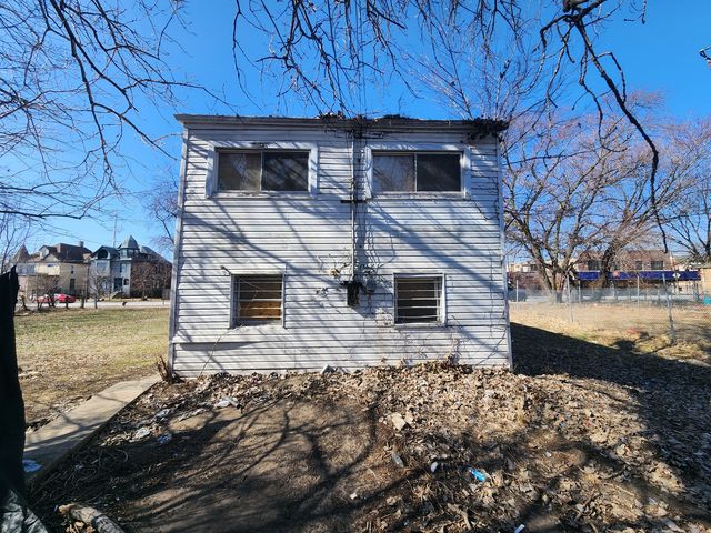 6717 S Rhodes Avenue, Chicago, IL 60637