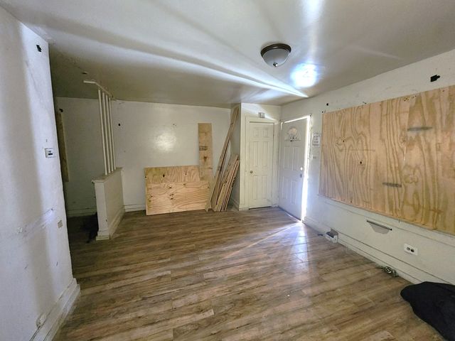 6717 S Rhodes Avenue, Chicago, IL 60637