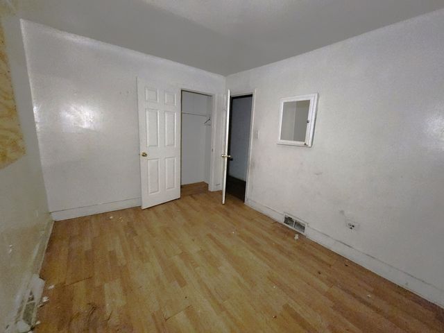 6717 S Rhodes Avenue, Chicago, IL 60637