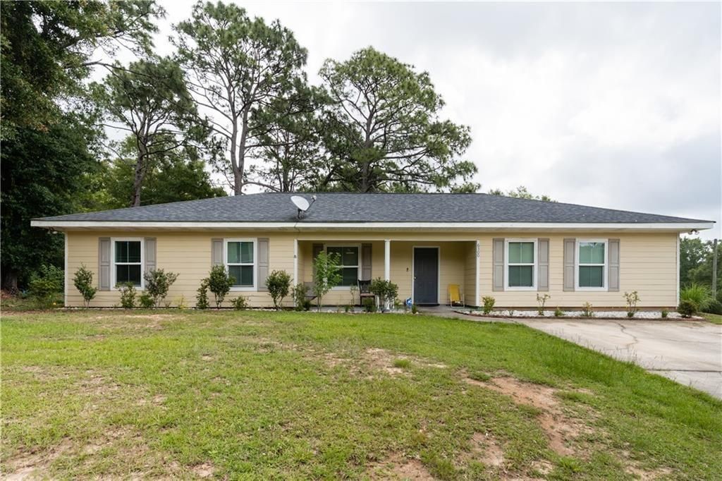 6300 Leflore Drive, Mobile, AL 36608 — exterior