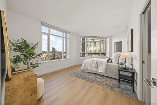 700 W Harbor 2501, San Diego, CA 92101