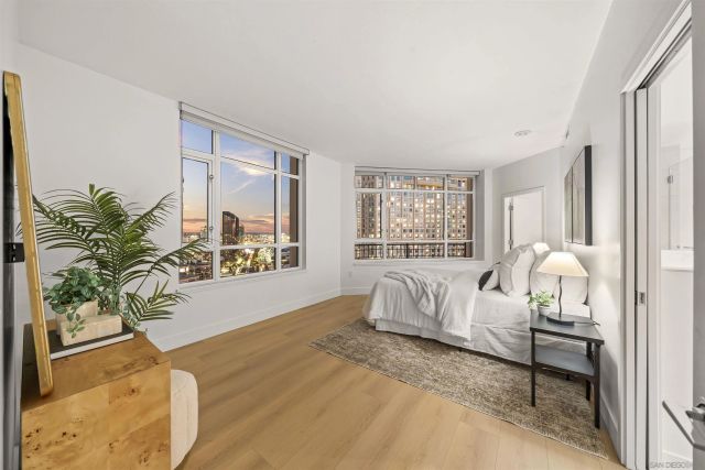 700 W Harbor 2501, San Diego, CA 92101