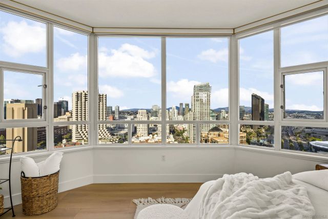 700 W Harbor 2501, San Diego, CA 92101