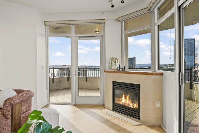 700 W Harbor 2501, San Diego, CA 92101