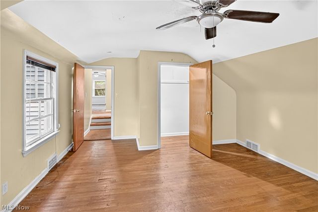 2500 N Taylor Road, Cleveland Heights, OH 44118