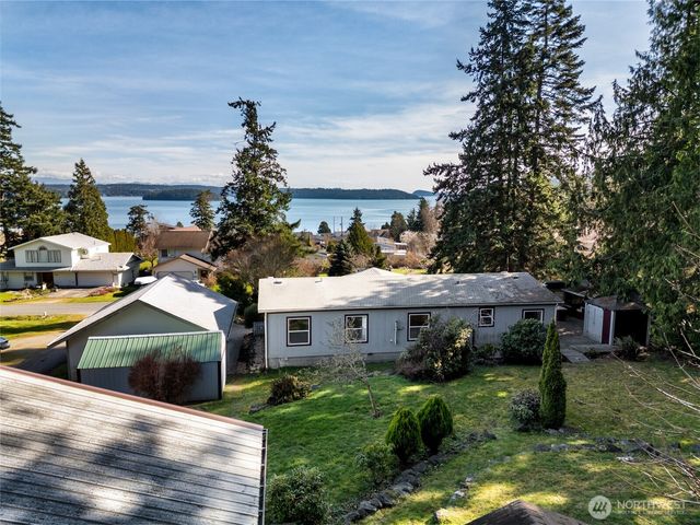 15330 Dewey Crest Lane, Anacortes, WA 98221