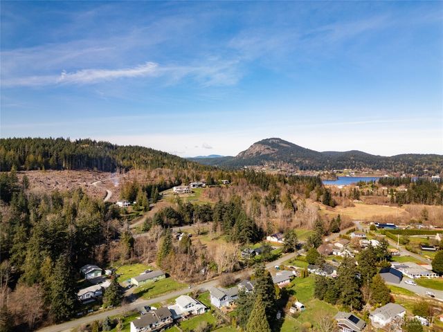 15330 Dewey Crest Lane, Anacortes, WA 98221