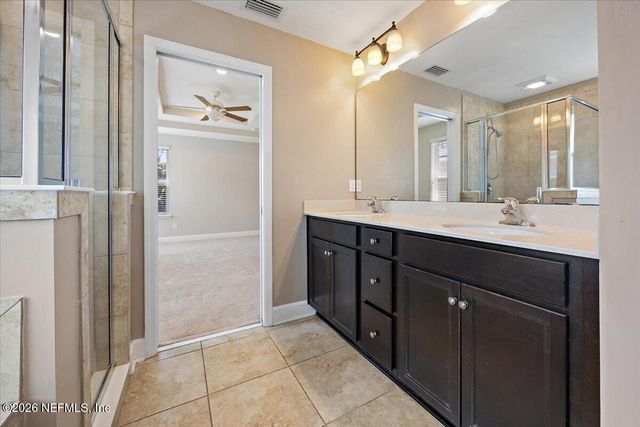 28 FOREST EDGE Drive, St. Johns, FL 32259