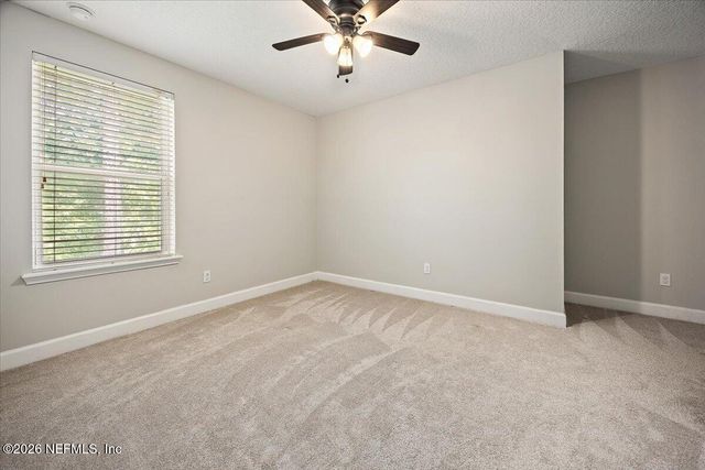 28 FOREST EDGE Drive, St. Johns, FL 32259