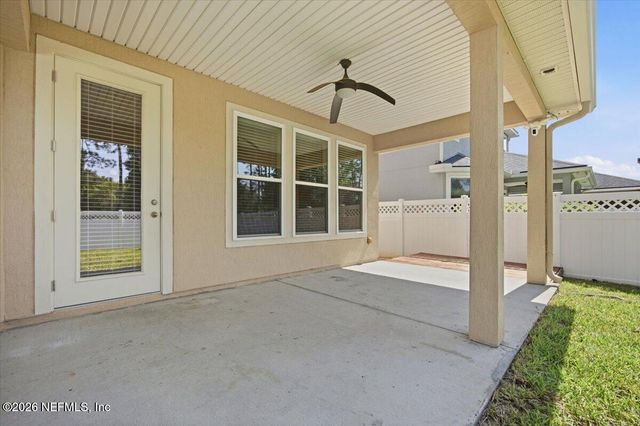 28 FOREST EDGE Drive, St. Johns, FL 32259