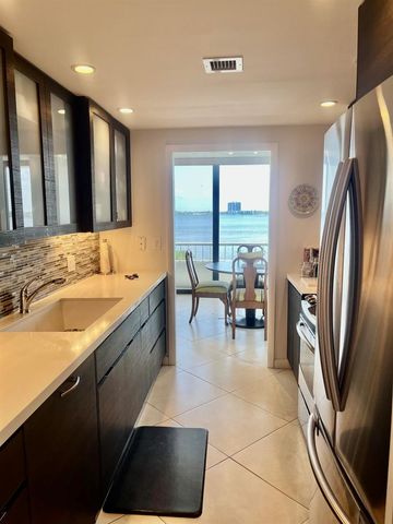 5550 N OCEAN Drive 6D, Singer Island, FL 33404
