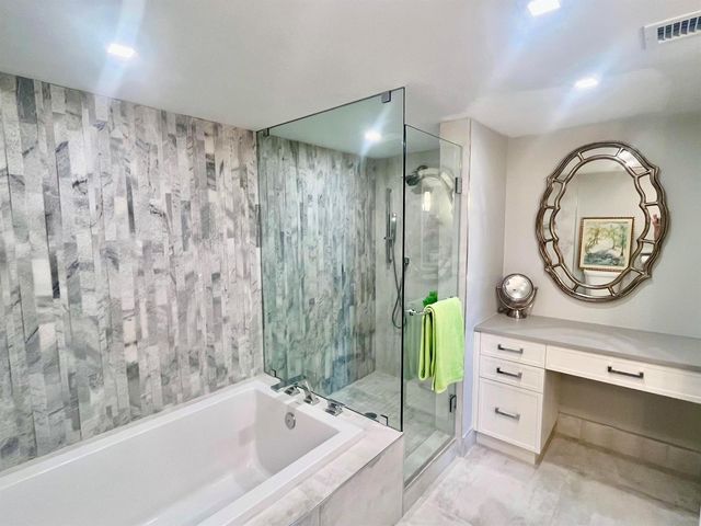 5550 N OCEAN Drive 6D, Singer Island, FL 33404
