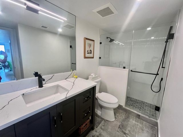 5550 N OCEAN Drive 6D, Singer Island, FL 33404