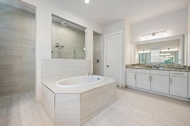 9338 Crestview Circle, Palm Beach Gardens, FL 33412