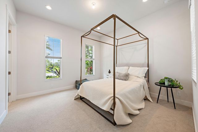 9338 Crestview Circle, Palm Beach Gardens, FL 33412