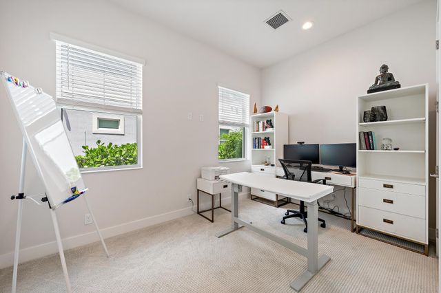 9338 Crestview Circle, Palm Beach Gardens, FL 33412