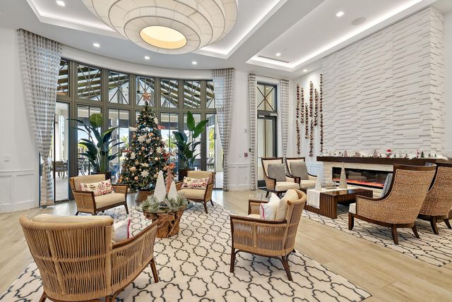 9338 Crestview Circle, Palm Beach Gardens, FL 33412