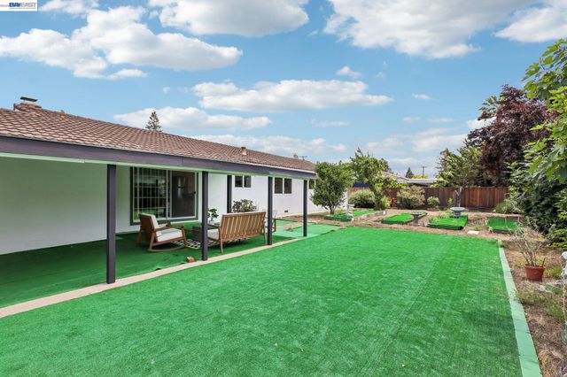 1691 Clayton Way, Concord, CA 94519