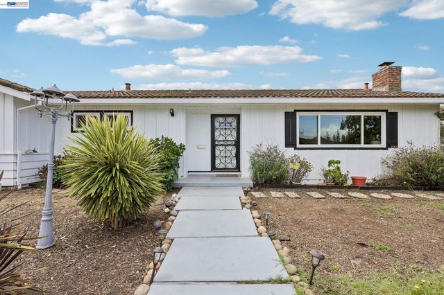 1691 Clayton Way, Concord, CA 94519
